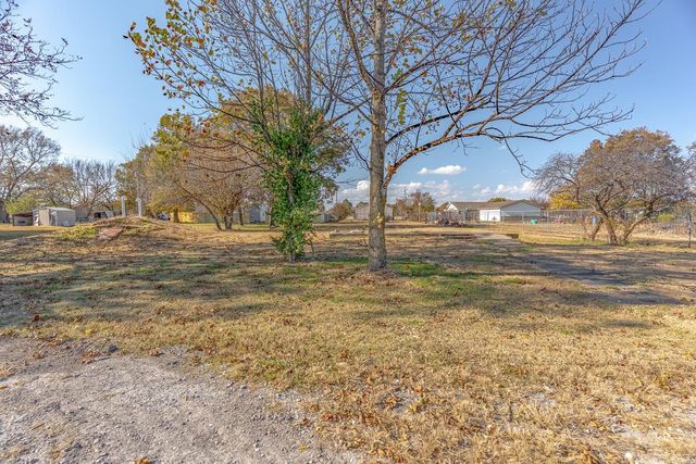 1111 SE Front St, Hoxie, AR 72433