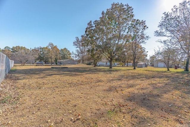 1111 SE Front St, Hoxie, AR 72433