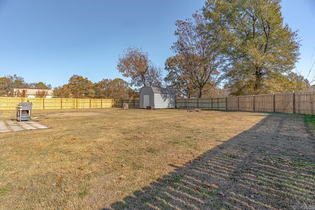 1111 SE Front St, Hoxie, AR 72433