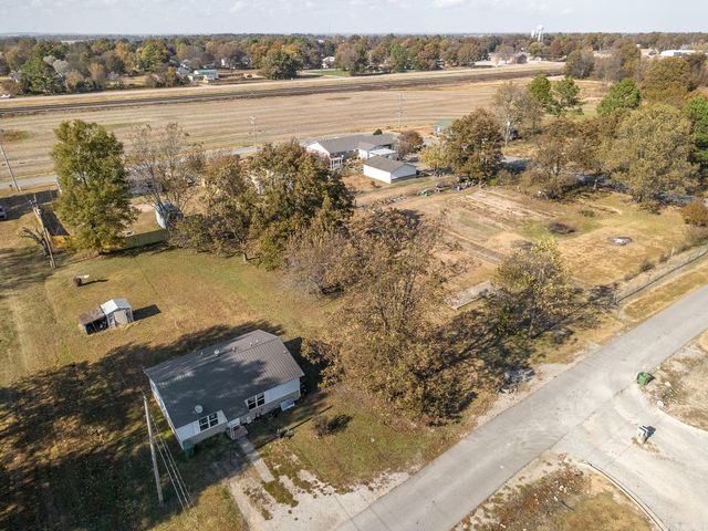 1111 SE Front St, Hoxie, AR 72433