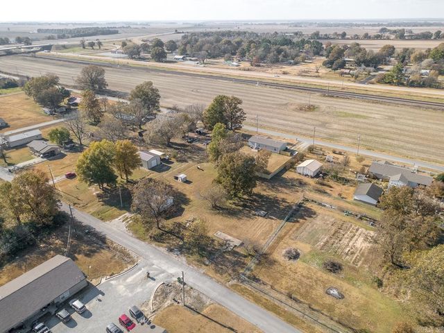 1111 SE Front St, Hoxie, AR 72433