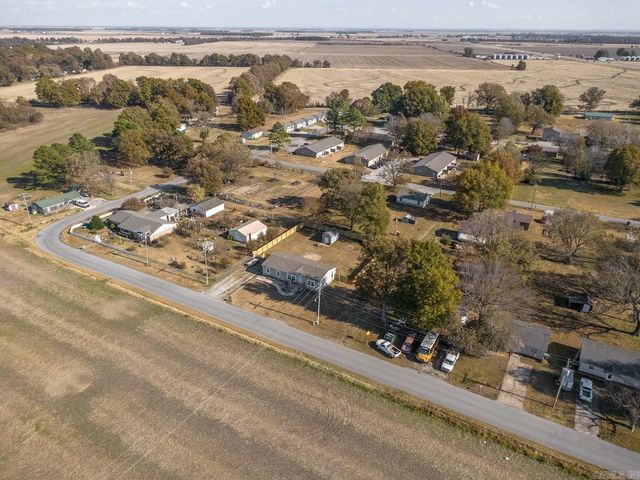 1111 SE Front St, Hoxie, AR 72433