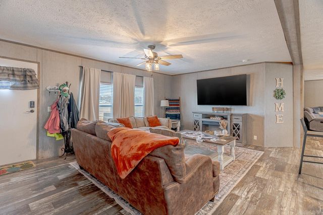 1111 SE Front St, Hoxie, AR 72433