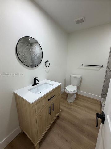 708 SW 7th Avenue, Hallandale Beach, FL 33009