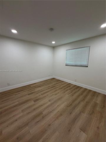 708 SW 7th Avenue, Hallandale Beach, FL 33009