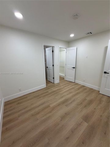 708 SW 7th Avenue, Hallandale Beach, FL 33009