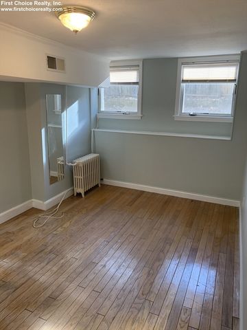 98 Strathmore Rd 3B, Boston, MA 02135