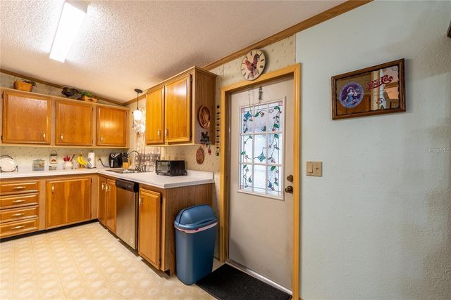 25527 BELLE HELENE, Leesburg, FL 34748