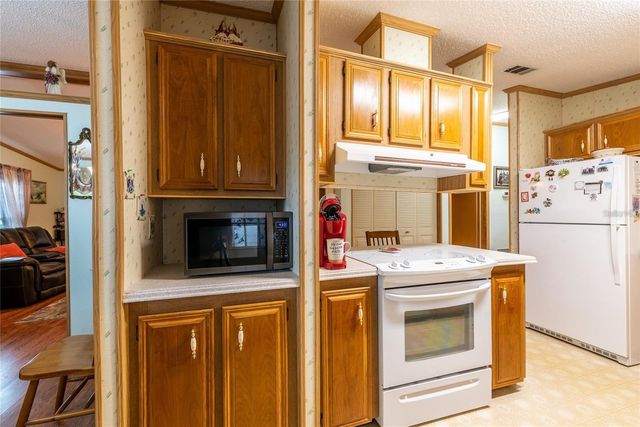 25527 BELLE HELENE, Leesburg, FL 34748