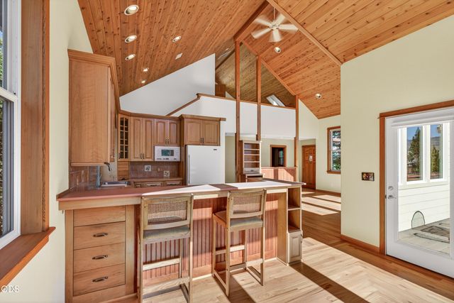307 Hillcrest Street, Ashland, OR 97520