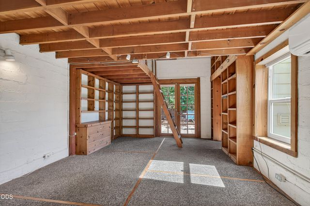 307 Hillcrest Street, Ashland, OR 97520