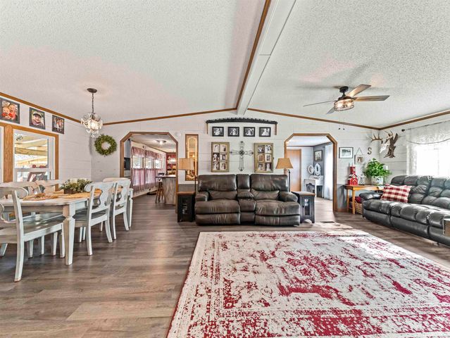 1122 Buckville Road, Jessieville, AR 71949