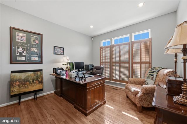 18714 DRUMMOND PL, Leesburg, VA 20176