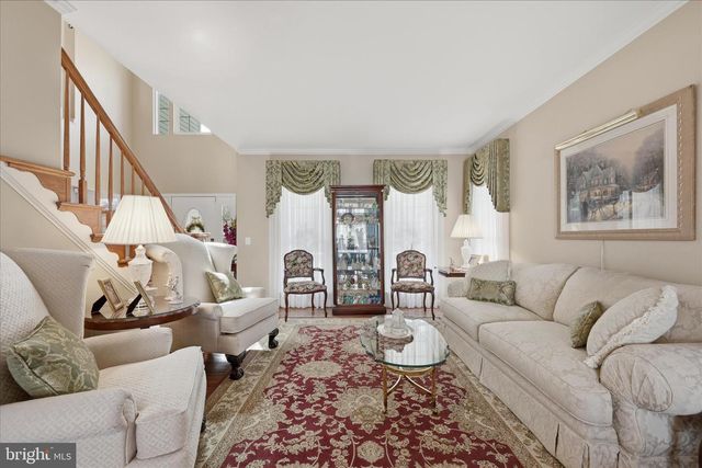 18714 DRUMMOND PL, Leesburg, VA 20176