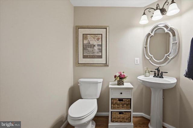 18714 DRUMMOND PL, Leesburg, VA 20176