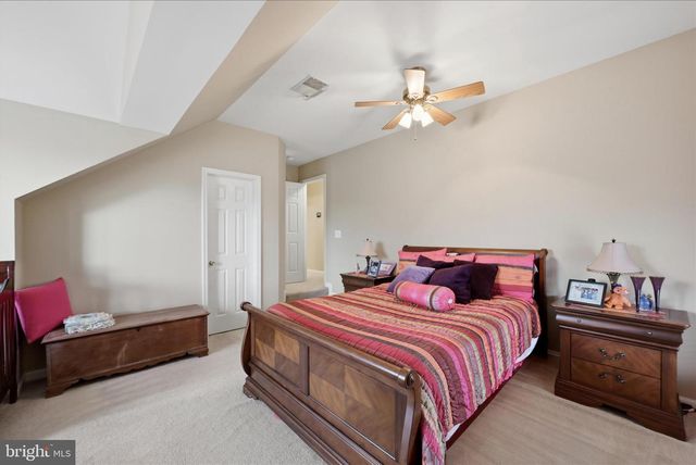 18714 DRUMMOND PL, Leesburg, VA 20176