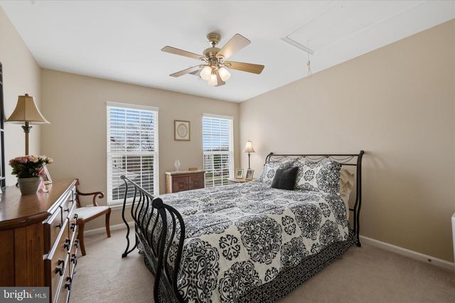 18714 DRUMMOND PL, Leesburg, VA 20176