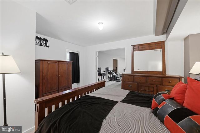 18714 DRUMMOND PL, Leesburg, VA 20176