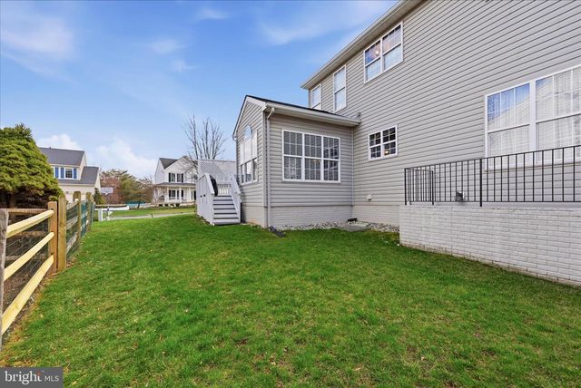 18714 DRUMMOND PL, Leesburg, VA 20176