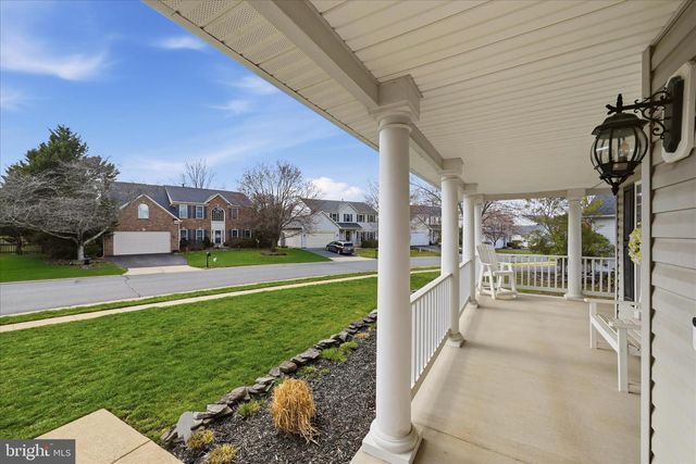 18714 DRUMMOND PL, Leesburg, VA 20176