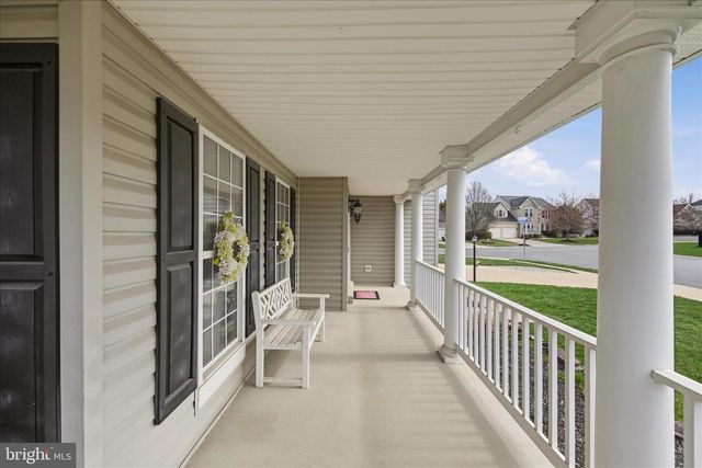 18714 DRUMMOND PL, Leesburg, VA 20176