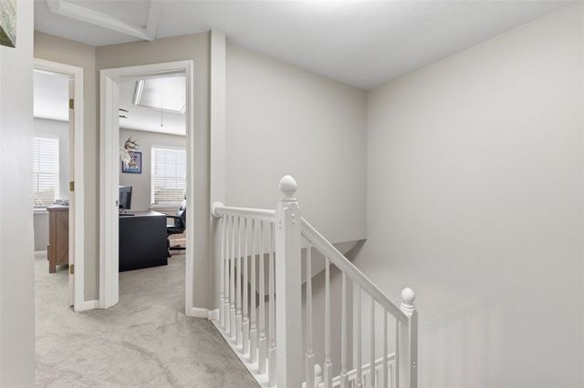 229 Hillvue Dr, Seven Fields Boro, PA 16046
