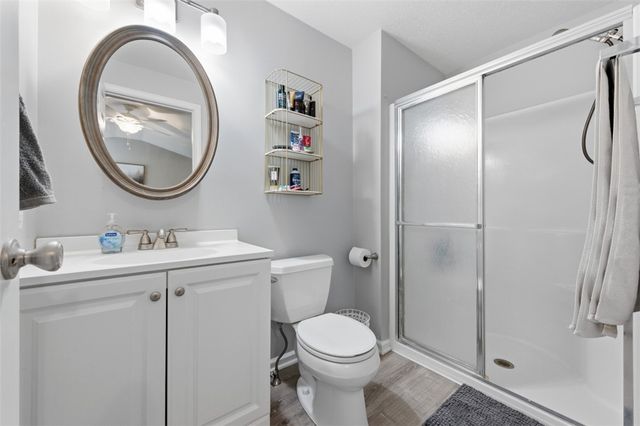 229 Hillvue Dr, Seven Fields Boro, PA 16046