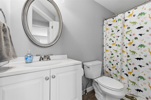 229 Hillvue Dr, Seven Fields Boro, PA 16046