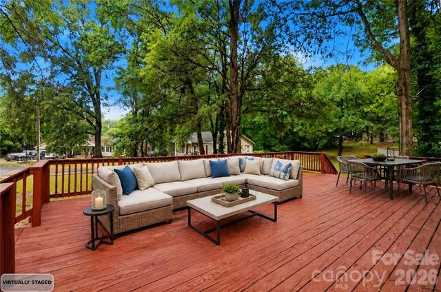 606 Townsend Avenue, Gastonia, NC 28052