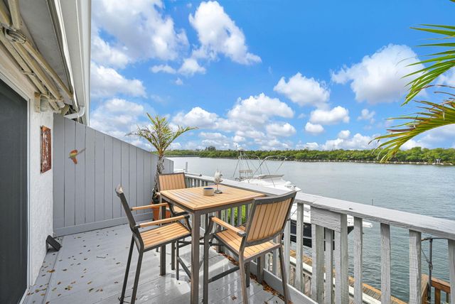 1800 N Ocean Drive 204, Hollywood, FL 33019