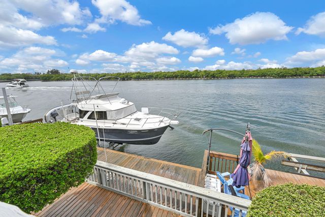 1800 N Ocean Drive 204, Hollywood, FL 33019