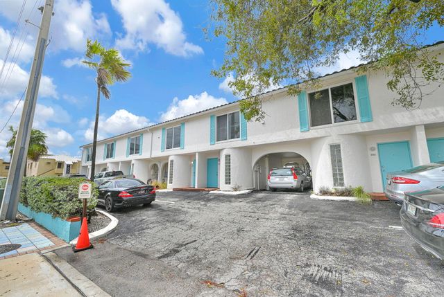 1800 N Ocean Drive 204, Hollywood, FL 33019