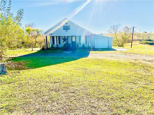 603 Fm 2436, La Grange, TX 78945