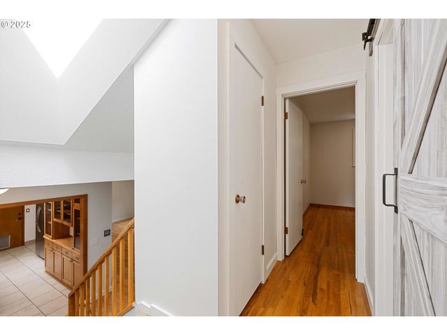 414 Sw FRENWOOD Way, Beaverton, OR 97005