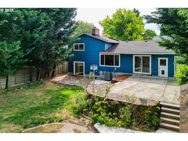 414 Sw FRENWOOD Way, Beaverton, OR 97005