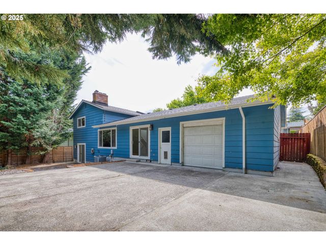 414 Sw FRENWOOD Way, Beaverton, OR 97005