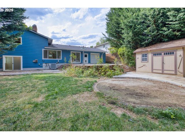 414 Sw FRENWOOD Way, Beaverton, OR 97005
