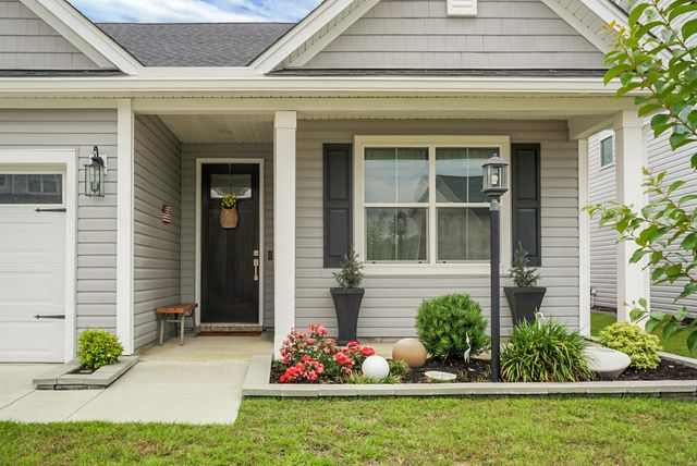 122 Long Trail Way, Moncks Corner, SC 29461