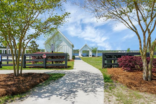 122 Long Trail Way, Moncks Corner, SC 29461
