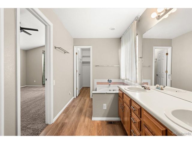 3143 White Oak St, Highlands Ranch, CO 80129