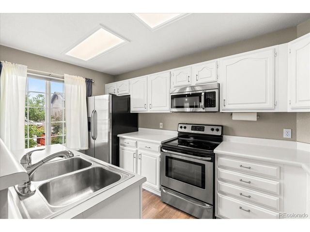 3143 White Oak St, Highlands Ranch, CO 80129