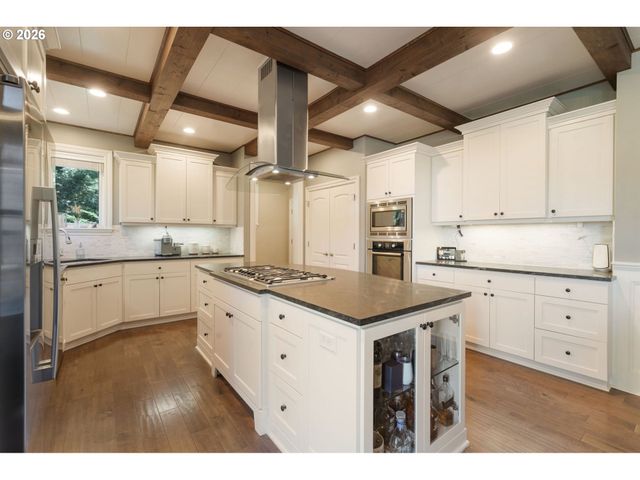 16909 Sw MARCILE Ln, Beaverton, OR 97007