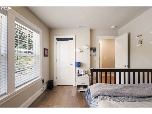 16909 Sw MARCILE Ln, Beaverton, OR 97007