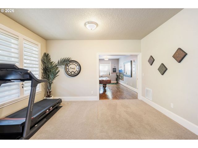 16909 Sw MARCILE Ln, Beaverton, OR 97007