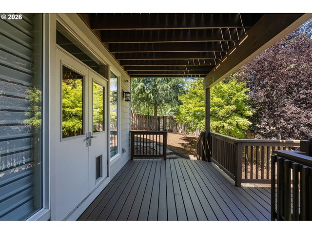 16909 Sw MARCILE Ln, Beaverton, OR 97007