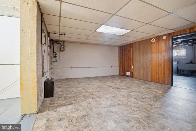 4221 NORFOLK AVE, Baltimore, MD 21216