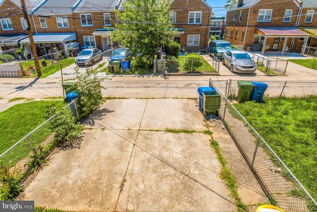 4221 NORFOLK AVE, Baltimore, MD 21216