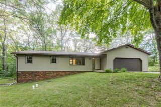 1210 S 50th Avenue, Eau Claire, WI 54703
