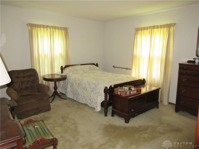827 Hickory Lane, Troy, OH 45373