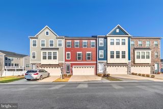 8334 AMBER BEACON CIR, Millersville, MD 21108